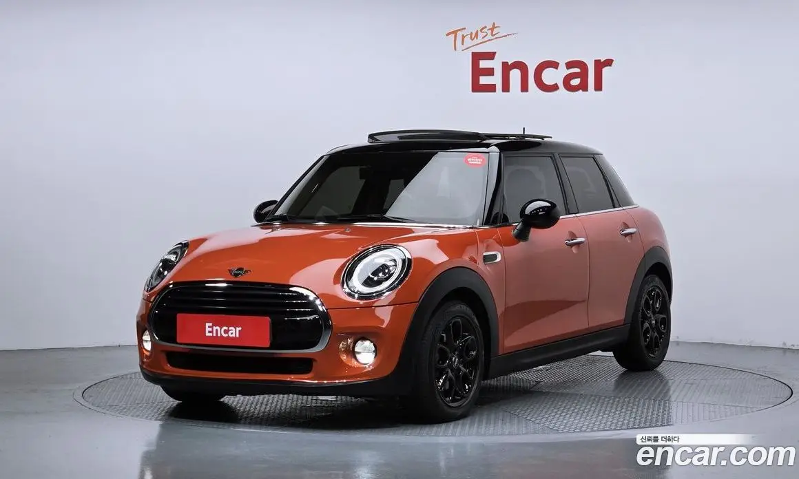 Mini Cooper 2018 1.5 автомат (гидро), фото 1 Mini Cooper 2018 1.5 автомат (гидро), фото 1