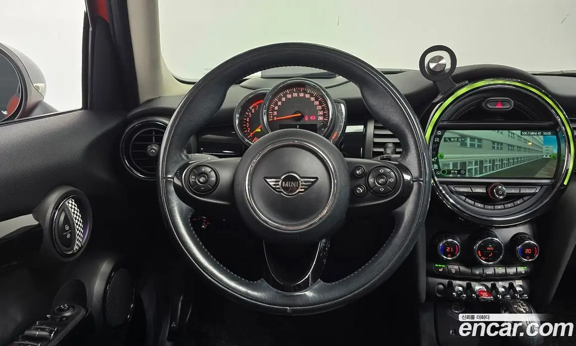 Mini Cooper 2018 1.5 автомат (гидро), фото 13 Mini Cooper 2018 1.5 автомат (гидро), фото 13