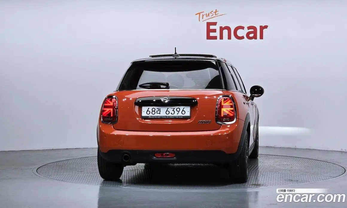 Mini Cooper 2018 1.5 автомат (гидро), фото 4 Mini Cooper 2018 1.5 автомат (гидро), фото 4