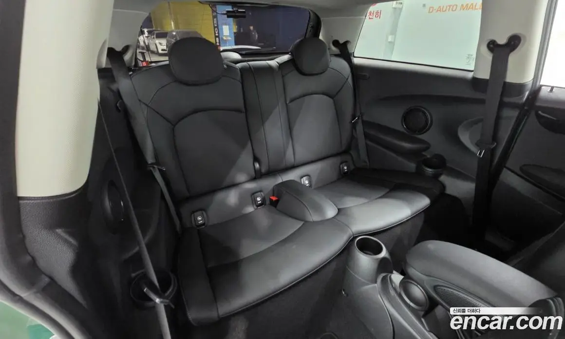 Mini Cooper 2021 1.5 автомат (гидро), фото 16