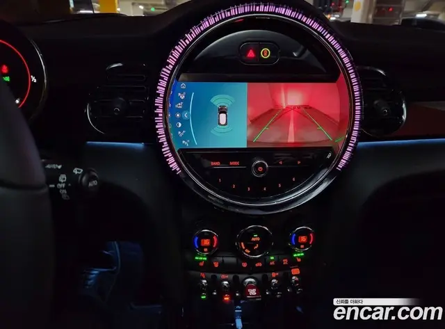Mini Cooper 2023 2.0 автомат (гидро), миниатюра 3