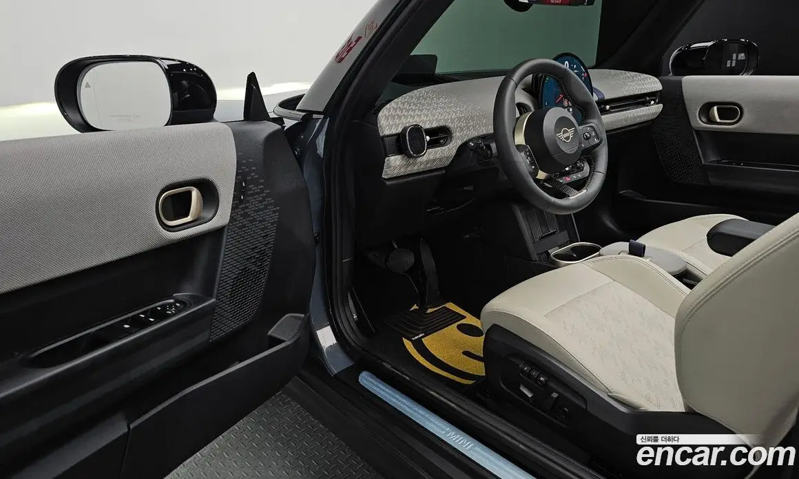 Mini Cooper Convertible 2025 2.0 автомат (гидро), фото 11