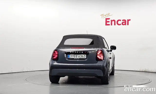Mini Cooper Convertible 2025 2.0 автомат (гидро), миниатюра 4