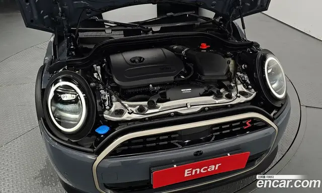 Mini Cooper Convertible 2025 2.0 автомат (гидро), миниатюра 6