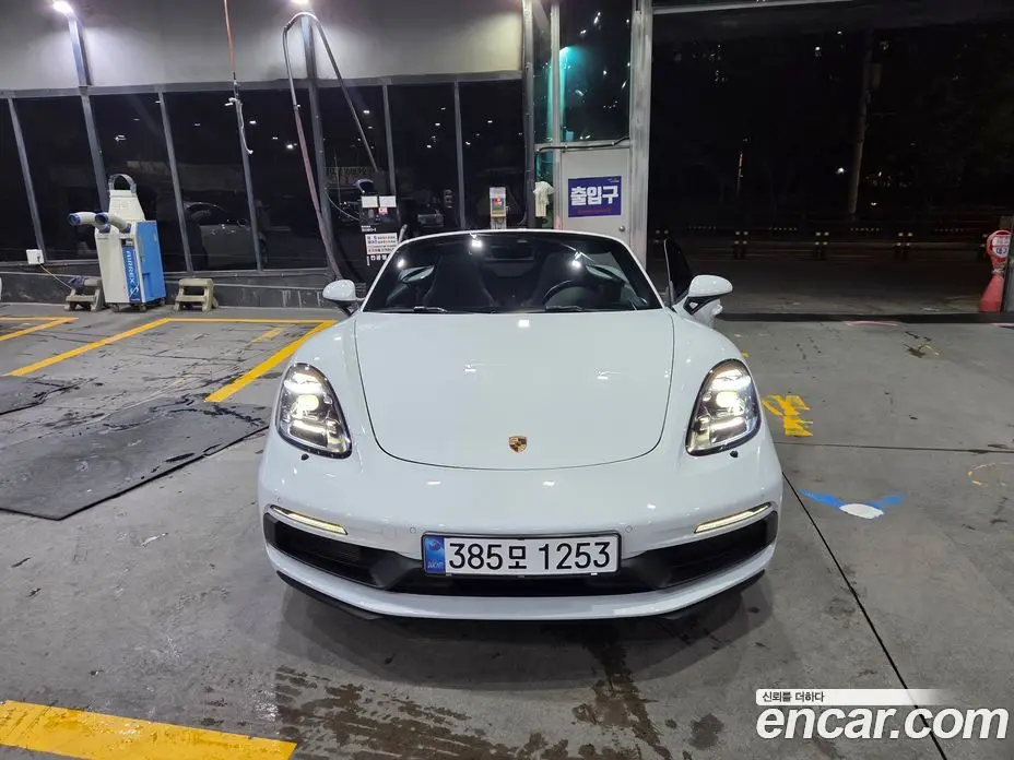Porsche 718 2018 2.5 автомат (гидро), фото 3 Porsche 718 2018 2.5 автомат (гидро), фото 3