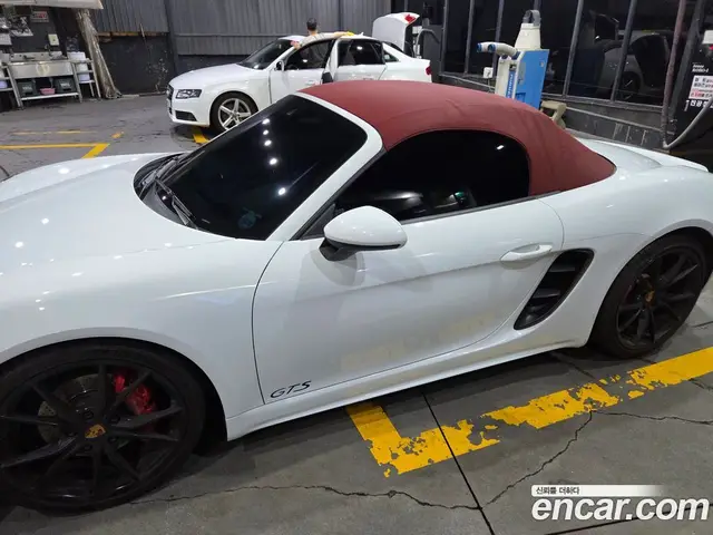 Porsche 718 2018 2.5 автомат (гидро), миниатюра 9 Porsche 718 2018 2.5 автомат (гидро), миниатюра 9