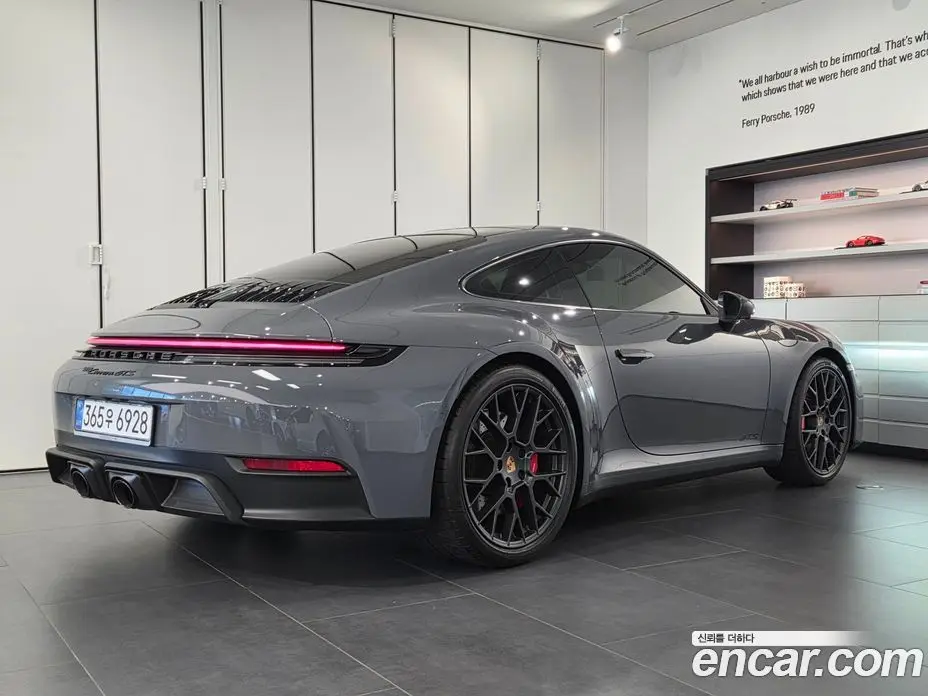 Porsche 911 2025 3.6 автомат (гидро), фото 2 Porsche 911 2025 3.6 автомат (гидро), фото 2