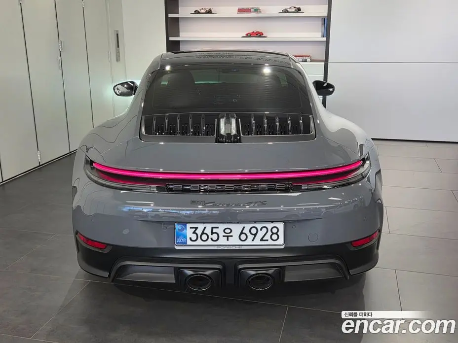 Porsche 911 2025 3.6 автомат (гидро), фото 4 Porsche 911 2025 3.6 автомат (гидро), фото 4