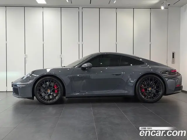 Porsche 911 2025 3.6 автомат (гидро), миниатюра 6 Porsche 911 2025 3.6 автомат (гидро), миниатюра 6