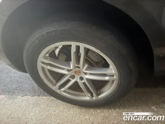 Porsche Macan 2014 3.0 автомат (гидро), миниатюра 3 Porsche Macan 2014 3.0 автомат (гидро), миниатюра 3