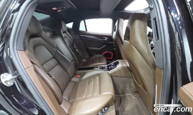 Porsche Panamera 2018 2.9 автомат (гидро), миниатюра 12