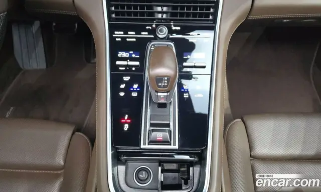 Porsche Panamera 2018 2.9 автомат (гидро), миниатюра 9 Porsche Panamera 2018 2.9 автомат (гидро), миниатюра 9