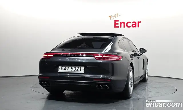 Porsche Panamera 2018 3.0 автомат (гидро), миниатюра 4