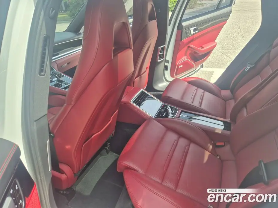 Porsche Panamera 2018 2.9 автомат (гидро), фото 10 Porsche Panamera 2018 2.9 автомат (гидро), фото 10