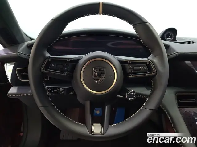 Porsche Taycan 2025 0.1 автомат (гидро), миниатюра 10