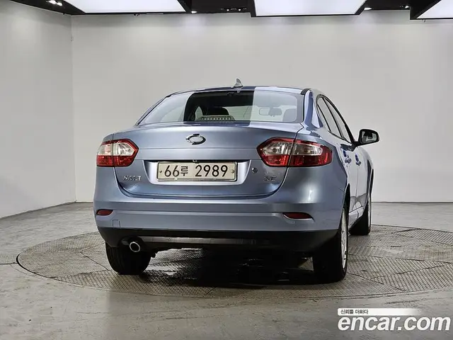 Renault (Samsung) SM3 2010 1.6 автомат (гидро), миниатюра 3