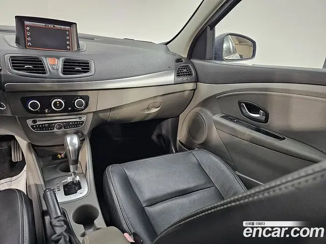 Renault (Samsung) SM3 2010 1.6 автомат (гидро), миниатюра 10