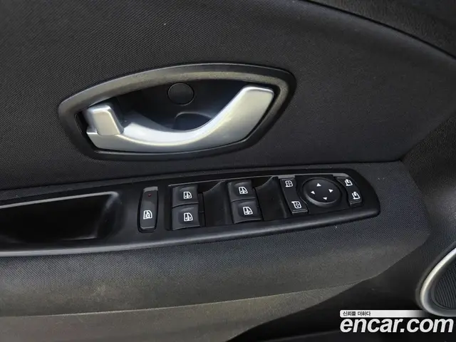 Renault (Samsung) SM3 2014 1.6 автомат (гидро), миниатюра 12