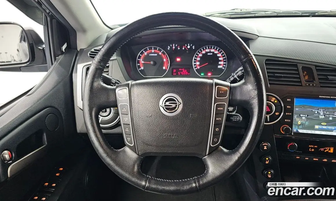SsangYong Korando 2014 2.0 автомат (гидро), фото 15 SsangYong Korando 2014 2.0 автомат (гидро), фото 15
