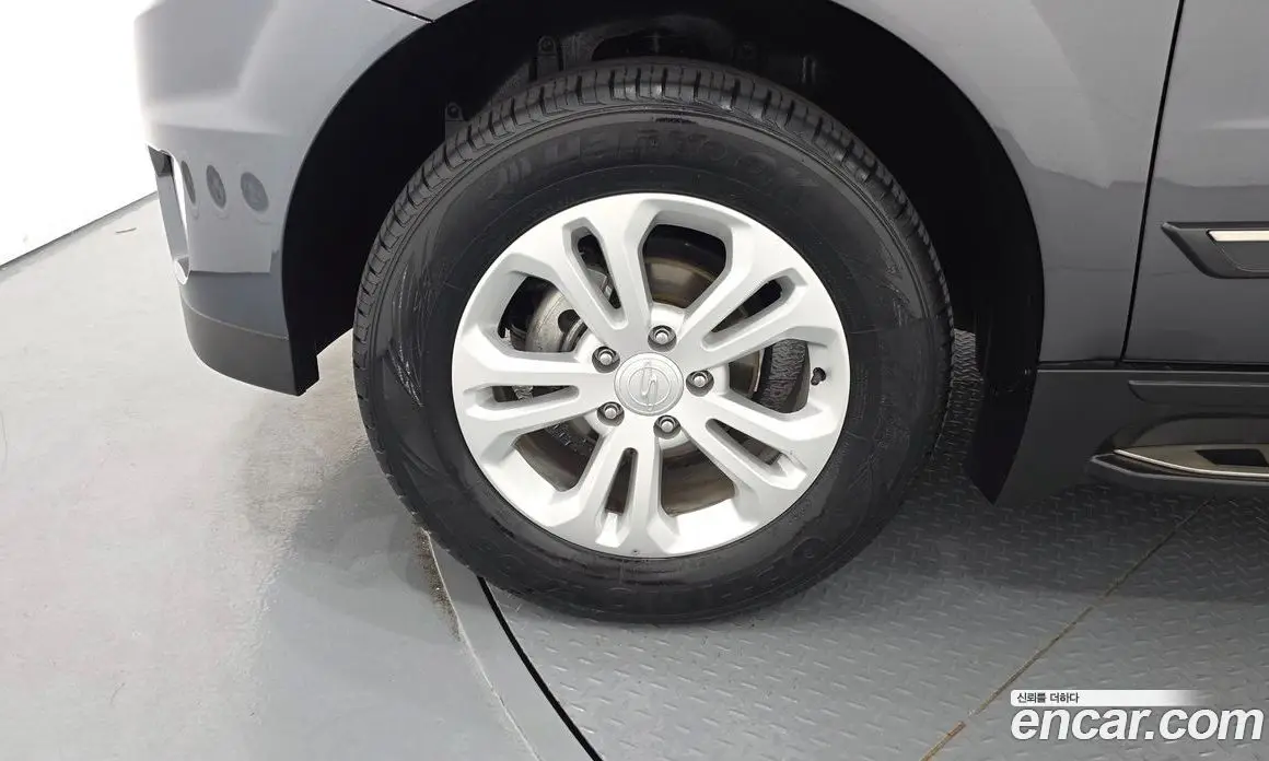 SsangYong Korando 2017 2.2 автомат (гидро), фото 5