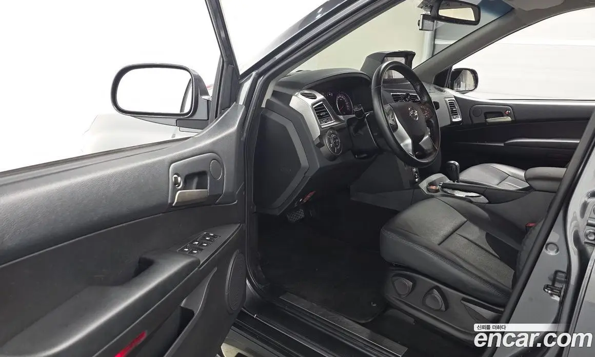 SsangYong Korando 2017 2.2 автомат (гидро), фото 10