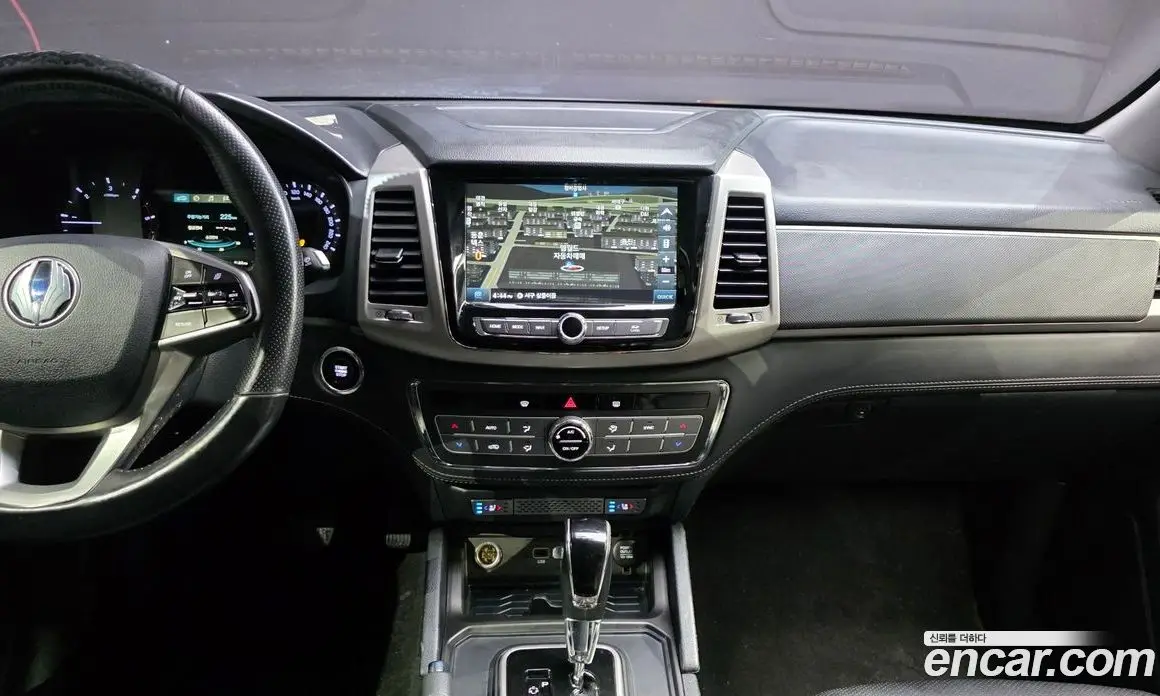 SsangYong Rexton 2018 2.2 автомат (гидро), фото 18 SsangYong Rexton 2018 2.2 автомат (гидро), фото 18