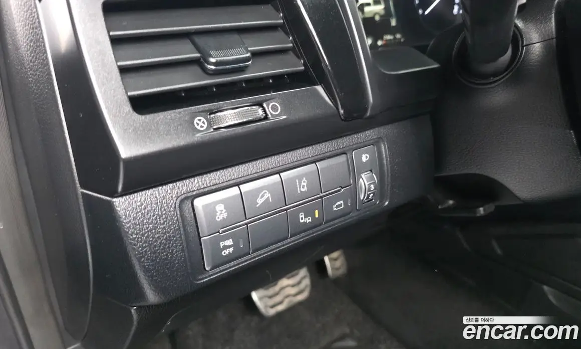 SsangYong Rexton 2020 2.2 автомат (гидро), фото 17 SsangYong Rexton 2020 2.2 автомат (гидро), фото 17
