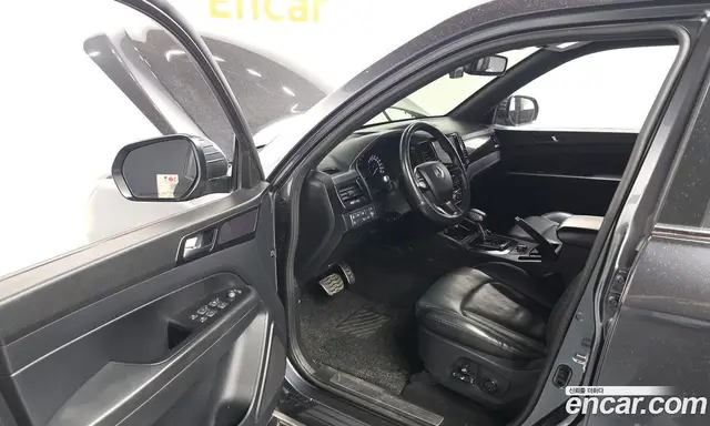 SsangYong Rexton 2020 2.2 автомат (гидро), миниатюра 10 SsangYong Rexton 2020 2.2 автомат (гидро), миниатюра 10
