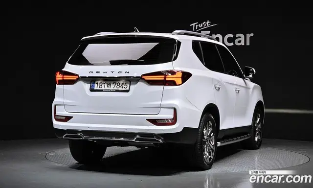 SsangYong Rexton 2021 2.2 автомат (гидро), миниатюра 2 SsangYong Rexton 2021 2.2 автомат (гидро), миниатюра 2