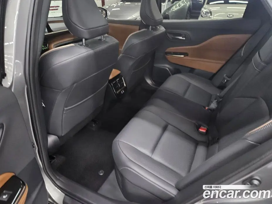 Toyota Crown 2025 2.5 автомат (вариатор), фото 13