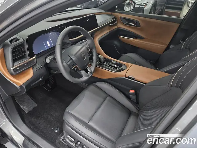 Toyota Crown 2025 2.5 автомат (вариатор), миниатюра 10