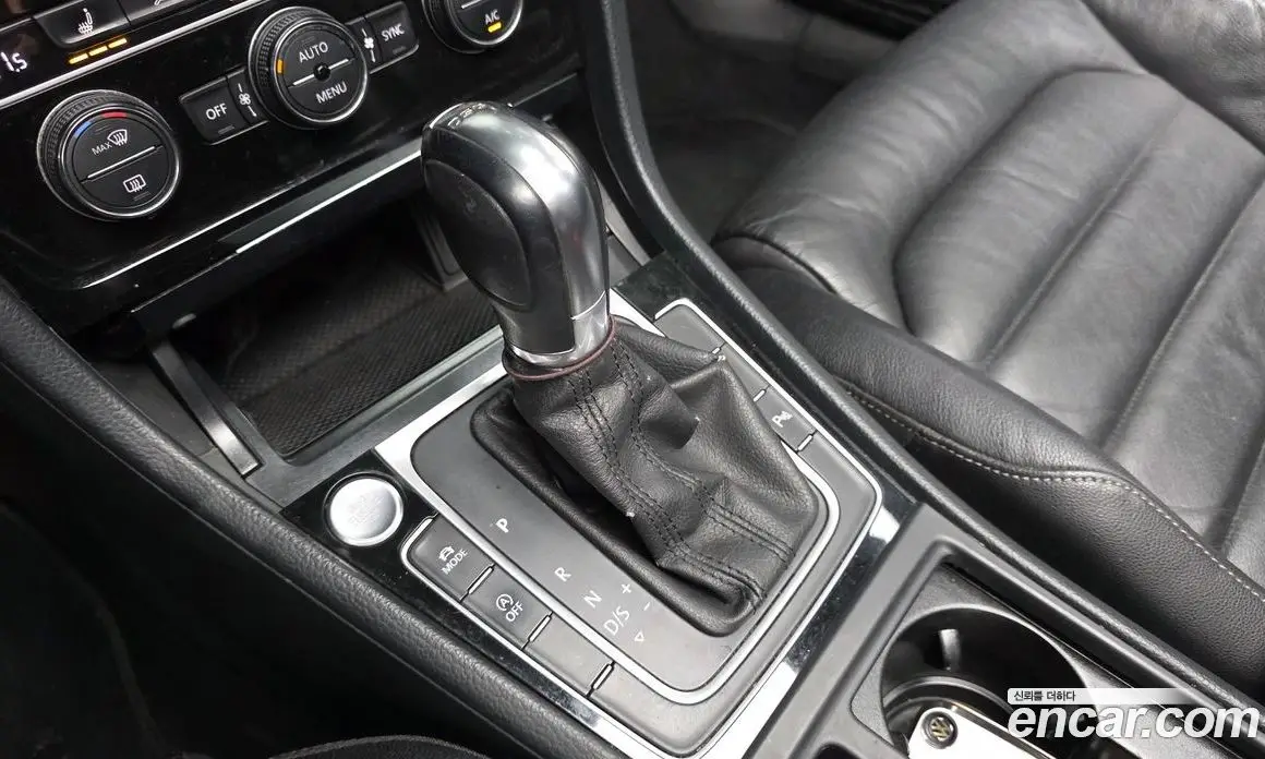 Volkswagen Golf 2015 2.0 автомат (гидро), фото 9