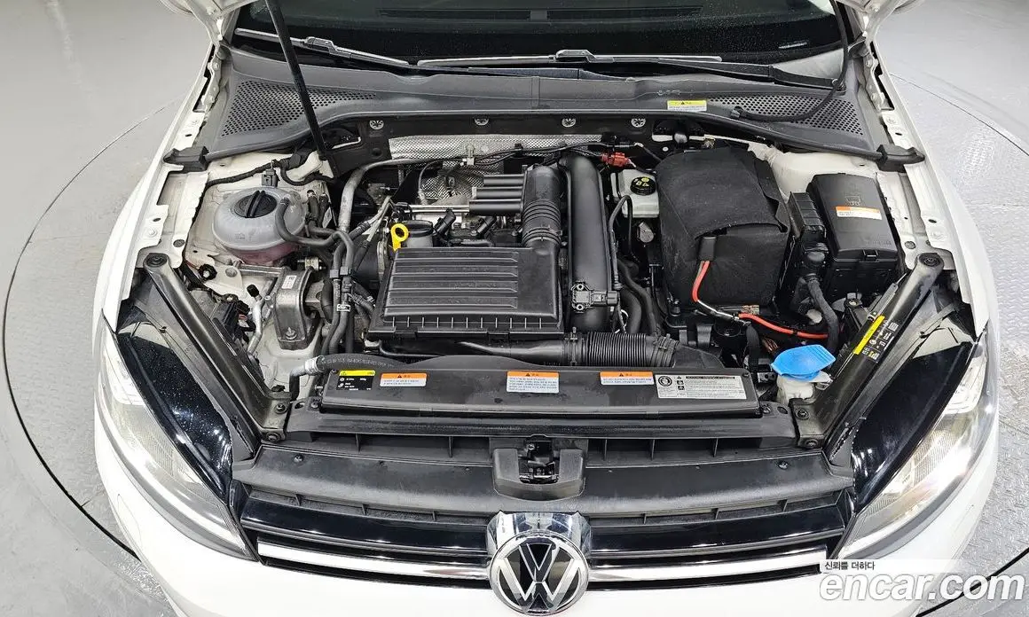 Volkswagen Golf 2016 1.4 автомат (гидро), фото 6