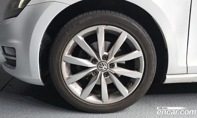 Volkswagen Golf 2016 1.4 автомат (гидро), миниатюра 5 Volkswagen Golf 2016 1.4 автомат (гидро), миниатюра 5