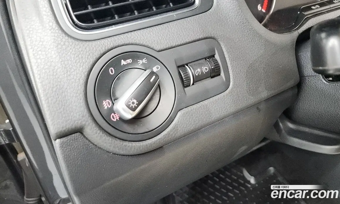 Volkswagen Polo 2014 1.6 автомат (гидро), фото 17 Volkswagen Polo 2014 1.6 автомат (гидро), фото 17