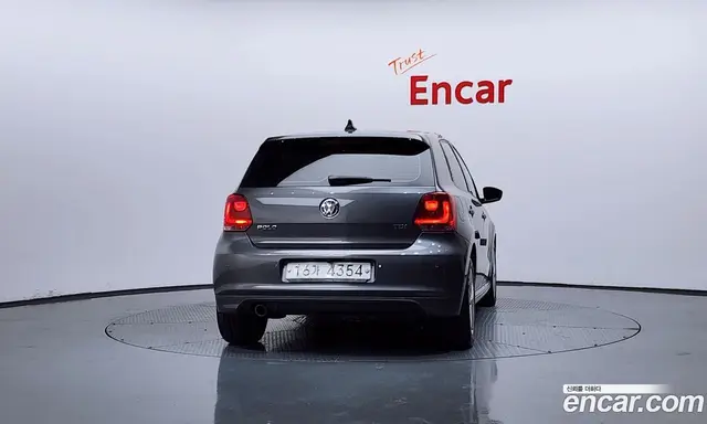 Volkswagen Polo 2014 1.6 автомат (гидро), миниатюра 4 Volkswagen Polo 2014 1.6 автомат (гидро), миниатюра 4