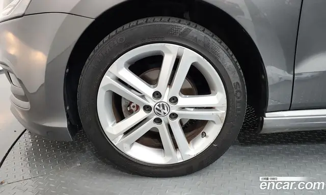 Volkswagen Polo 2014 1.6 автомат (гидро), миниатюра 5 Volkswagen Polo 2014 1.6 автомат (гидро), миниатюра 5