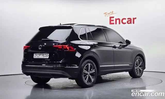 Volkswagen Tiguan 2020 2.0 автомат (гидро), миниатюра 2 Volkswagen Tiguan 2020 2.0 автомат (гидро), миниатюра 2