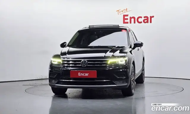 Volkswagen Tiguan 2020 2.0 автомат (гидро), миниатюра 3 Volkswagen Tiguan 2020 2.0 автомат (гидро), миниатюра 3