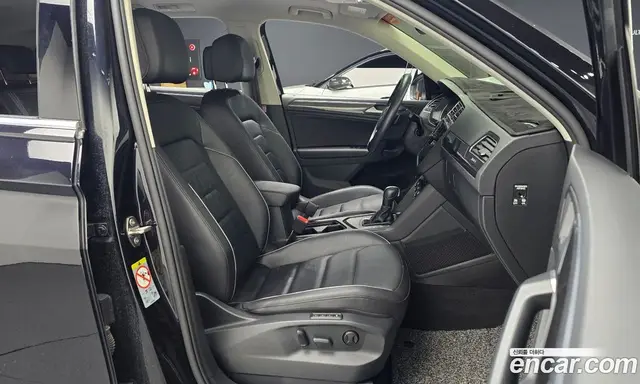 Volkswagen Tiguan 2020 2.0 автомат (гидро), миниатюра 10 Volkswagen Tiguan 2020 2.0 автомат (гидро), миниатюра 10