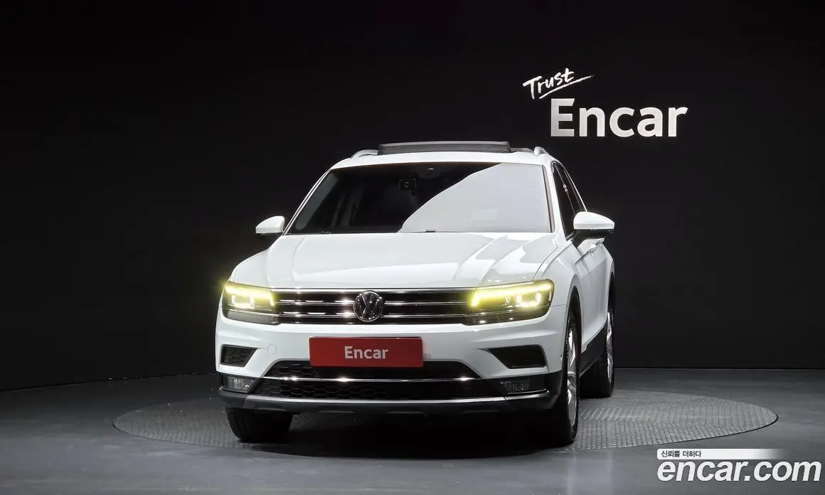 Volkswagen Tiguan 2020 2.0 автомат (гидро), фото 3