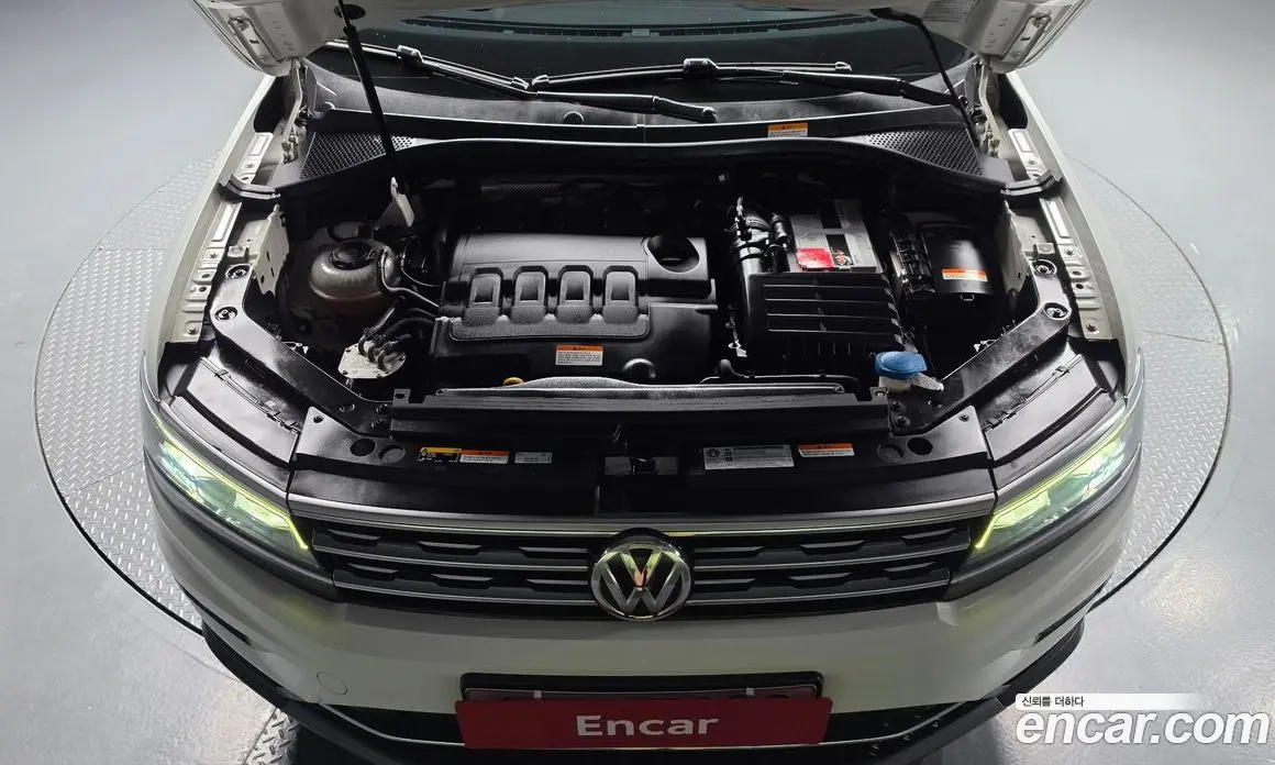 Volkswagen Tiguan 2020 2.0 автомат (гидро), фото 6