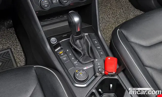 Volkswagen Tiguan 2020 2.0 автомат (гидро), миниатюра 9