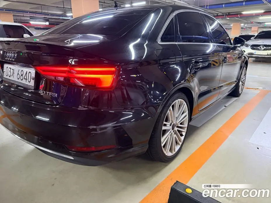 Audi A3 2018 2.0 автомат (гидро), фото 14 Audi A3 2018 2.0 автомат (гидро), фото 14