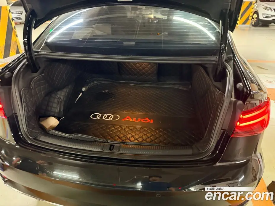 Audi A3 2018 2.0 автомат (гидро), фото 9 Audi A3 2018 2.0 автомат (гидро), фото 9