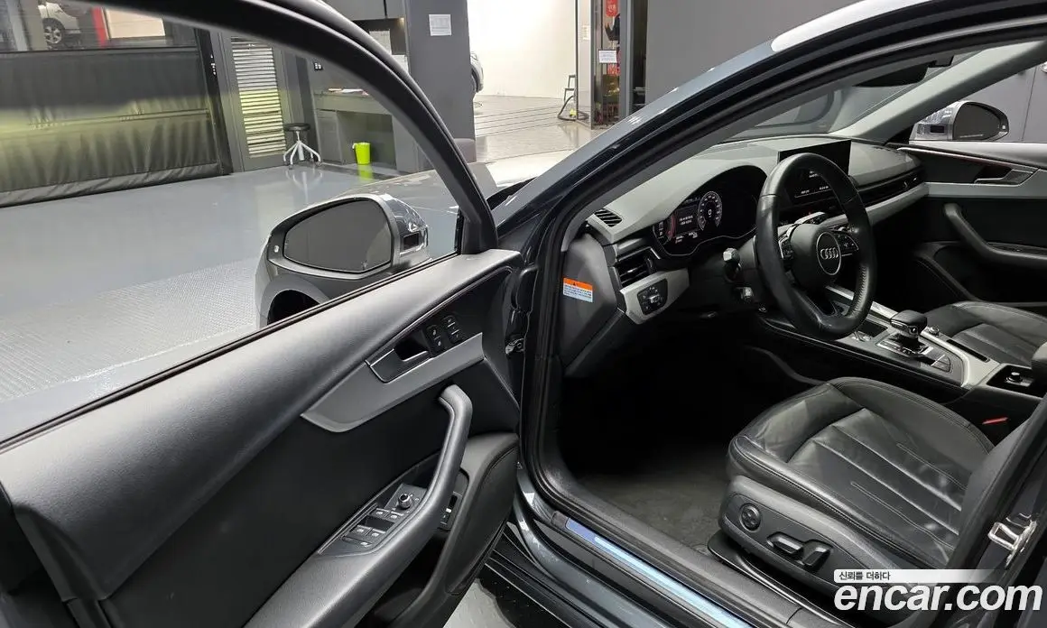 Audi A4 2020 2.0 автомат (гидро), фото 11