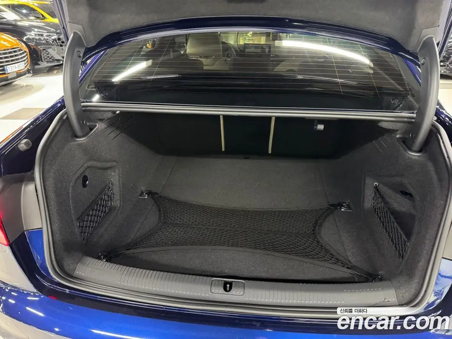 Audi A4 2023 2.0 автомат (гидро), фото 14 Audi A4 2023 2.0 автомат (гидро), фото 14