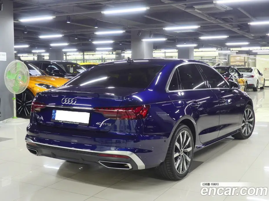 Audi A4 2023 2.0 автомат (гидро), фото 3 Audi A4 2023 2.0 автомат (гидро), фото 3