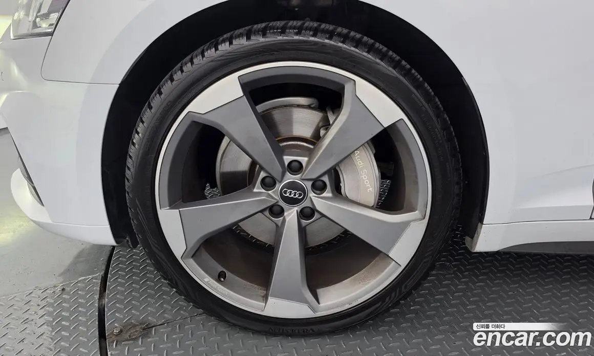 Audi A5 2019 2.0 автомат (гидро), фото 5 Audi A5 2019 2.0 автомат (гидро), фото 5