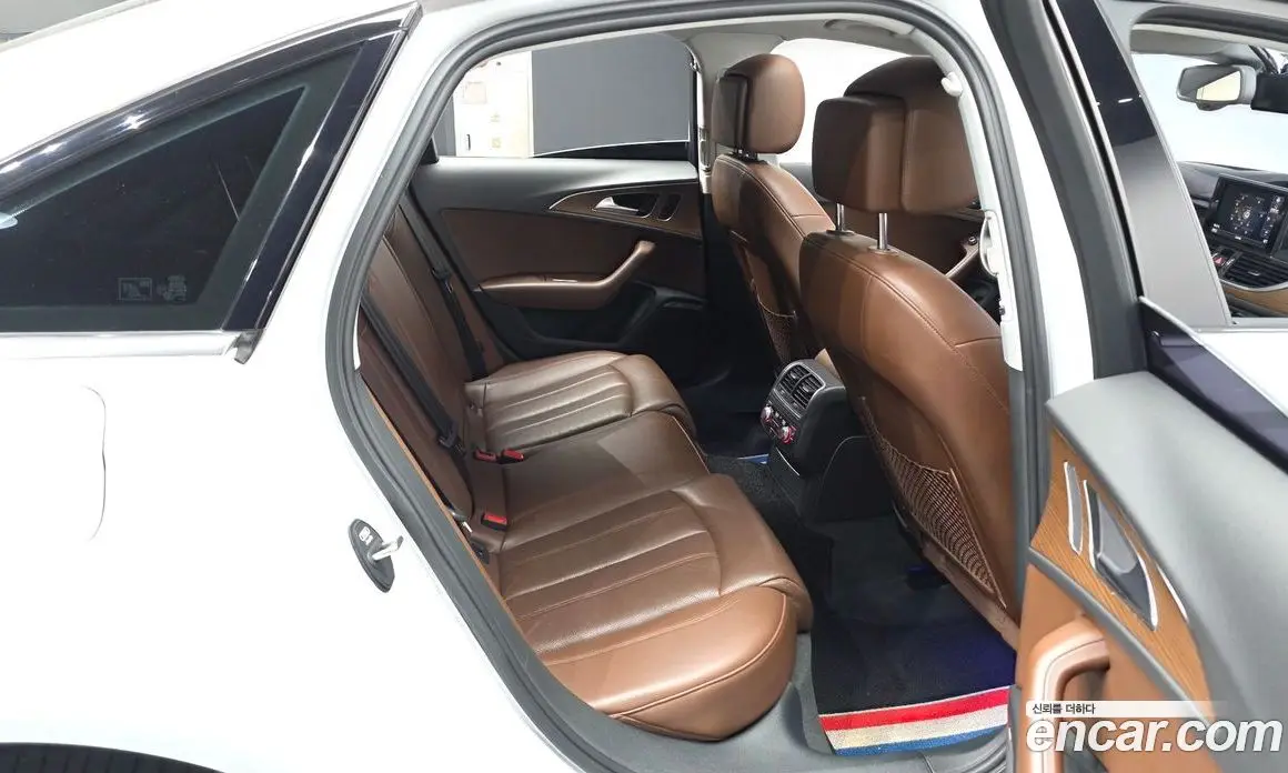 Audi A6 2015 3.0 автомат (гидро), фото 11